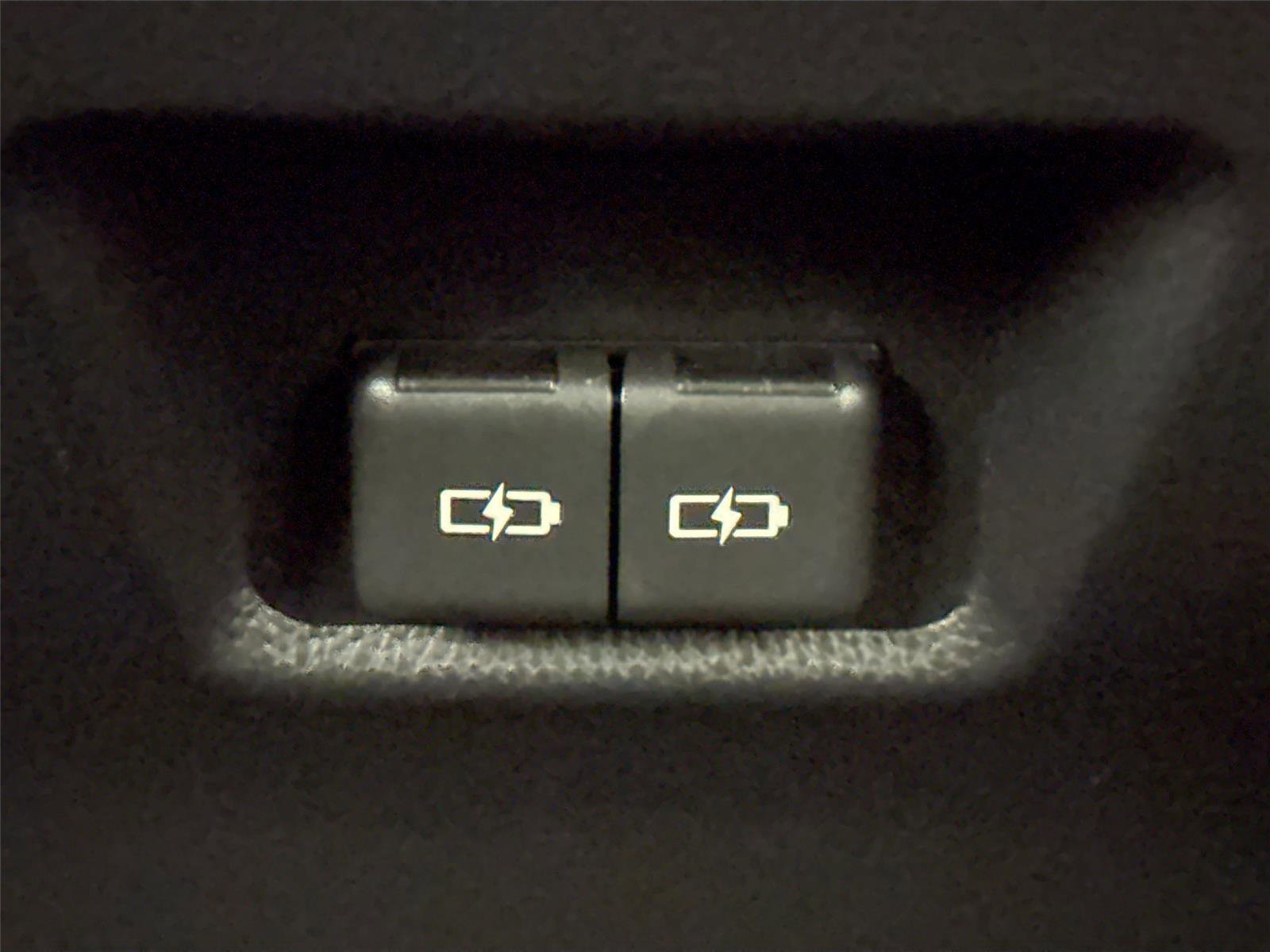 Certified 2022 Toyota RAV4 XLE image 36