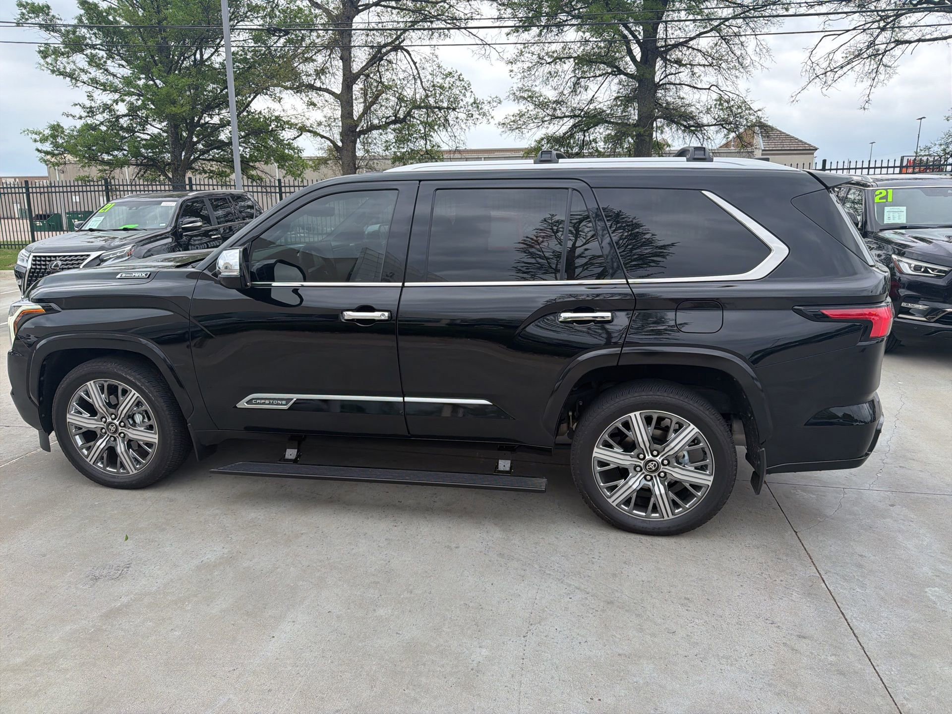 Used 2026 Toyota Sequoia Capstone image 7