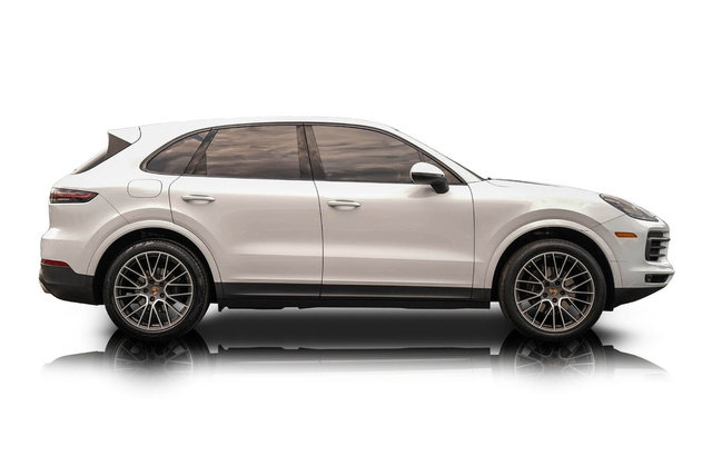 Used 2020 Porsche Cayenne AWD/4WD image 2
