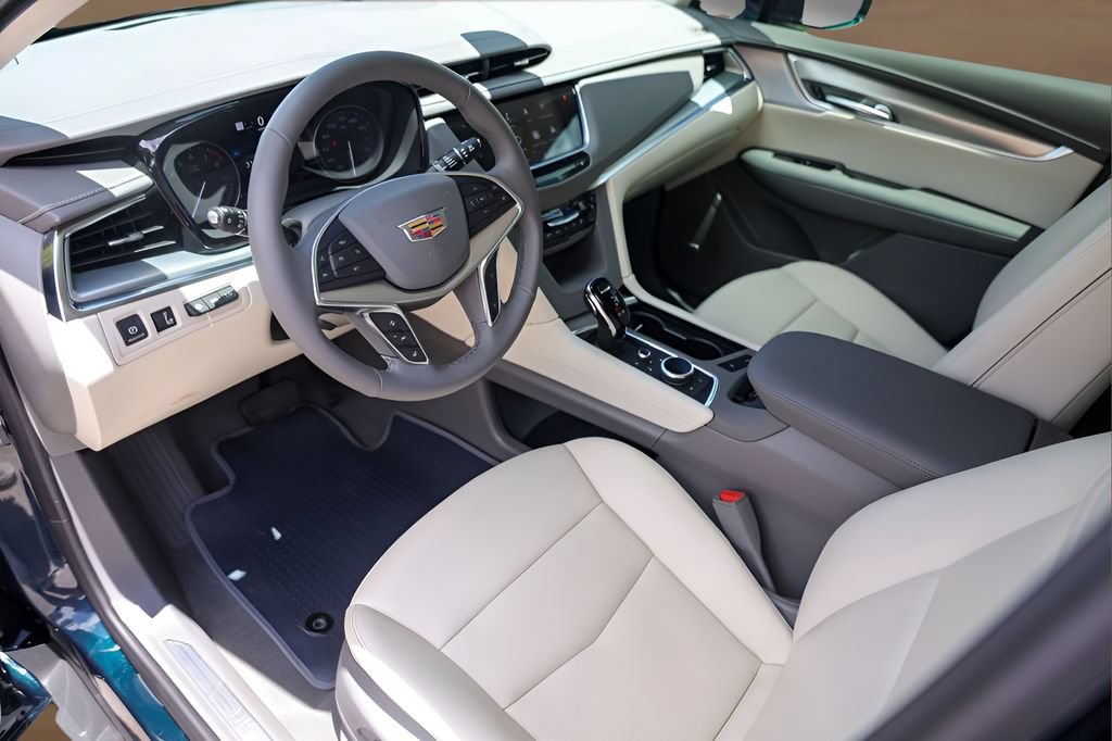 Certified 2026 Cadillac XT5 Premium Luxury w/ Driver Assist Package FWD image 10