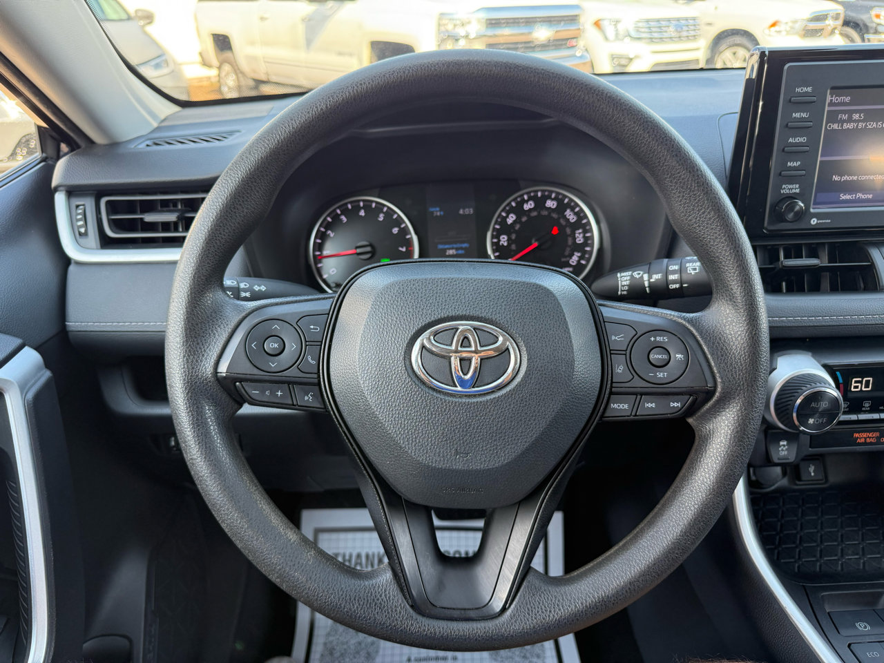 Used 2022 Toyota RAV4 XLE image 12
