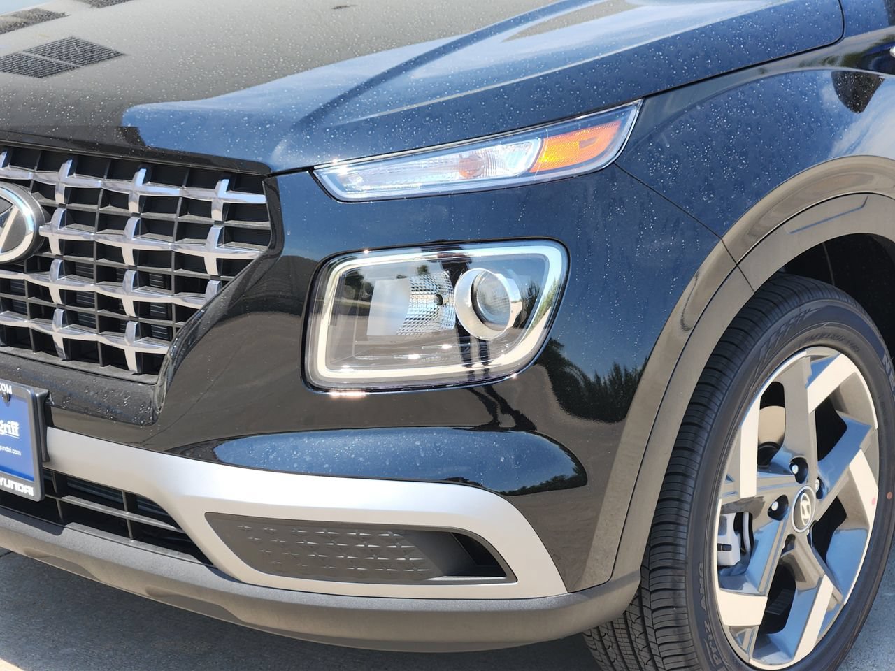 New 2026 Hyundai Venue SEL FWD image 6