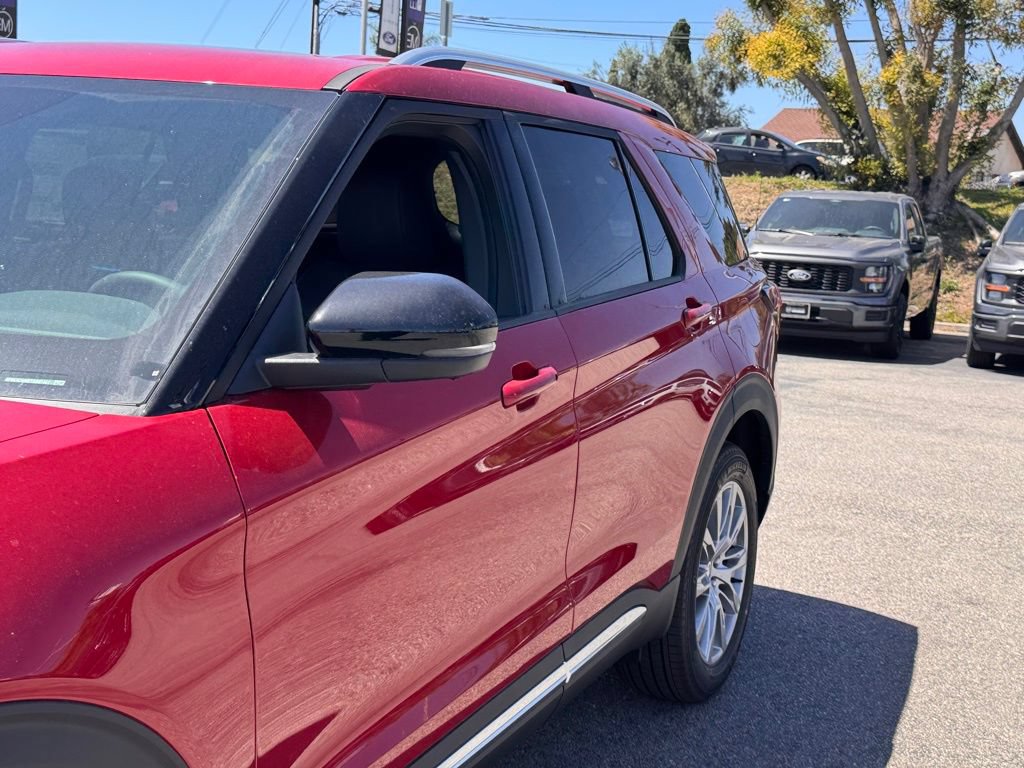 New 2026 Ford Explorer Platinum RWD image 9