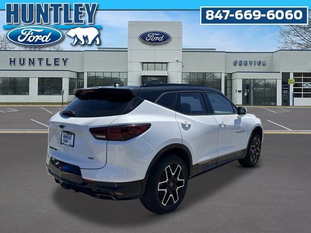 Used 2023 Chevrolet Blazer RS w/ Driver Confidence II Package AWD/4WD image 6