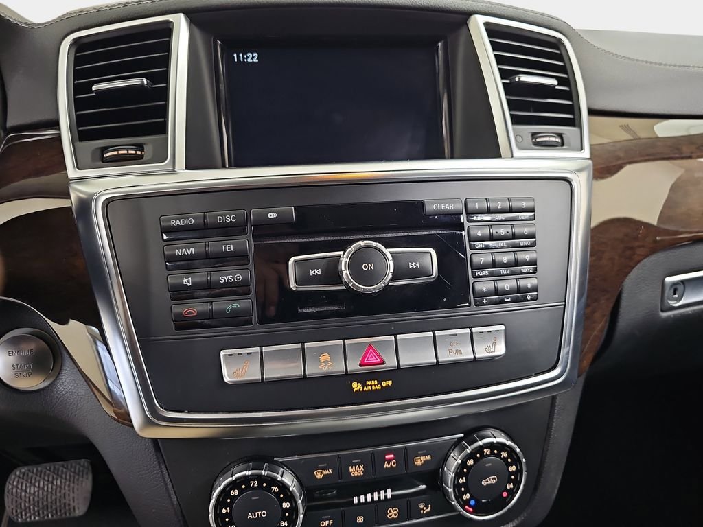 Used 2014 Mercedes-Benz GL 450 4MATIC image 23
