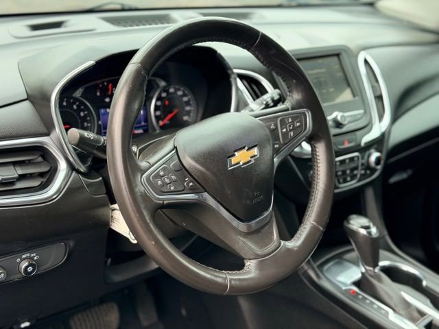 Used 2019 Chevrolet Equinox LT w/ Driver Convenience Package image 9