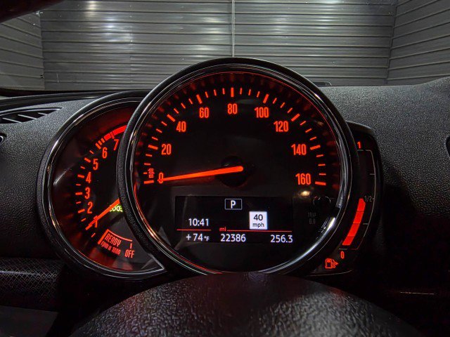 Used 2020 MINI Cooper Clubman S image 23