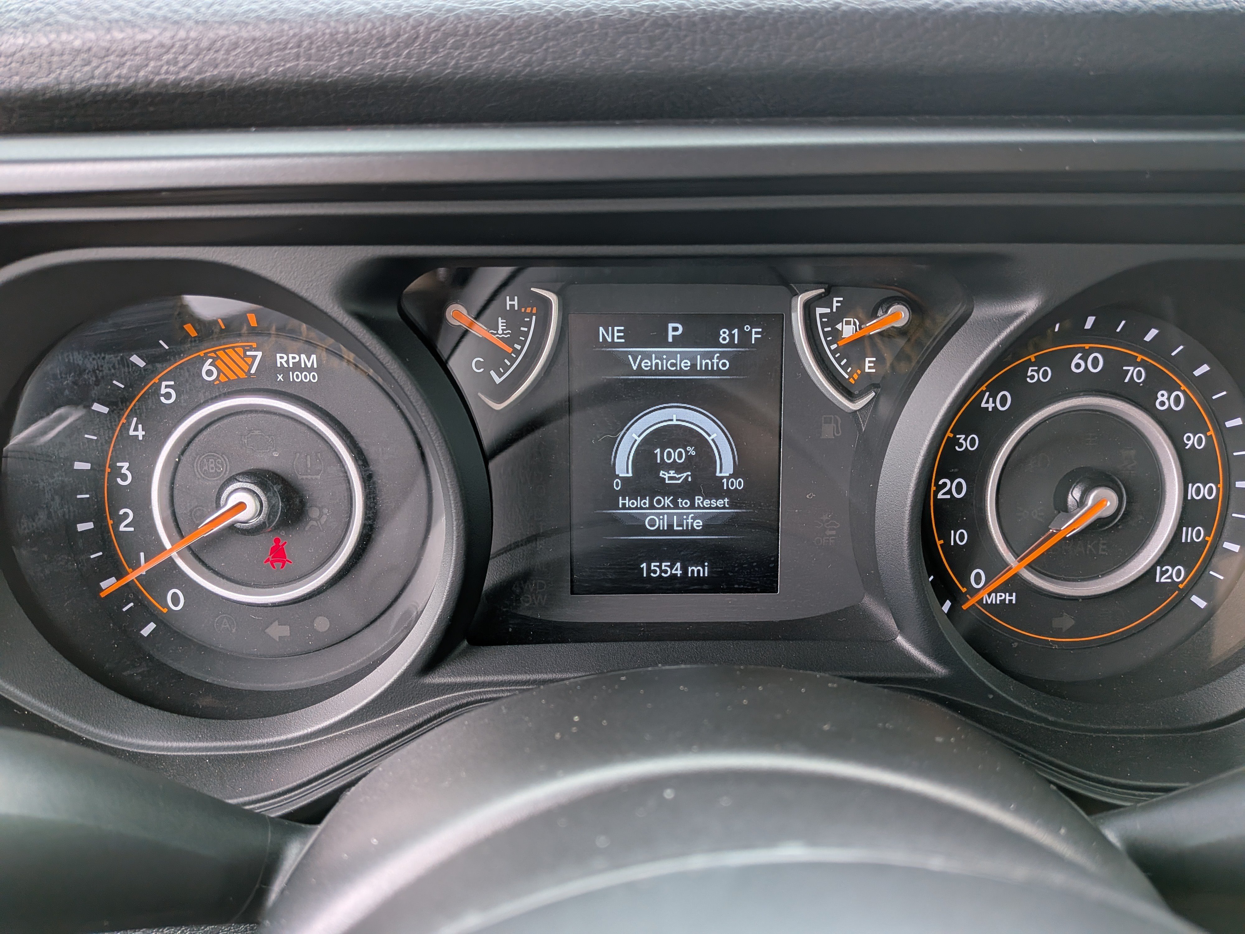 Used 2024 Jeep Wrangler Sport AWD/4WD image 25
