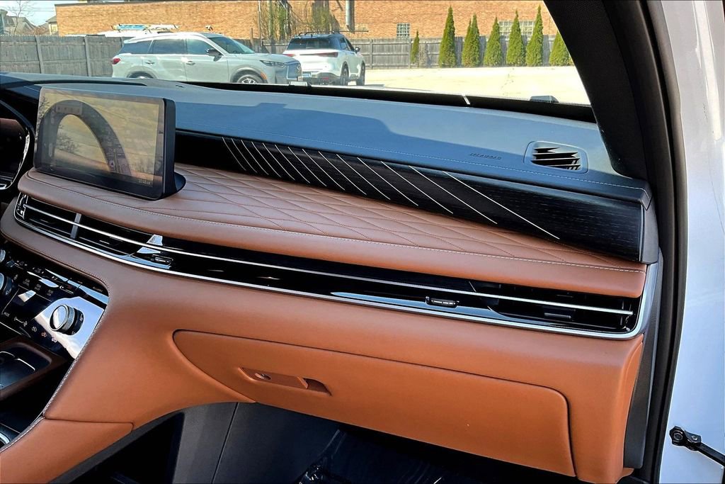 Certified 2026 INFINITI QX60 Autograph w/ Dark Cargo Package image 27