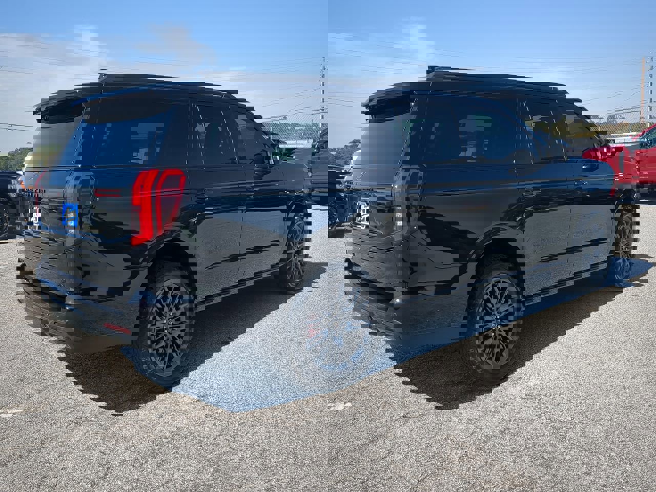 Certified 2025 Ford Expedition Max Platinum w/ Stealth Performance Package image 3