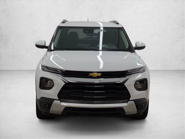 Used 2023 Chevrolet TrailBlazer LT FWD image 2