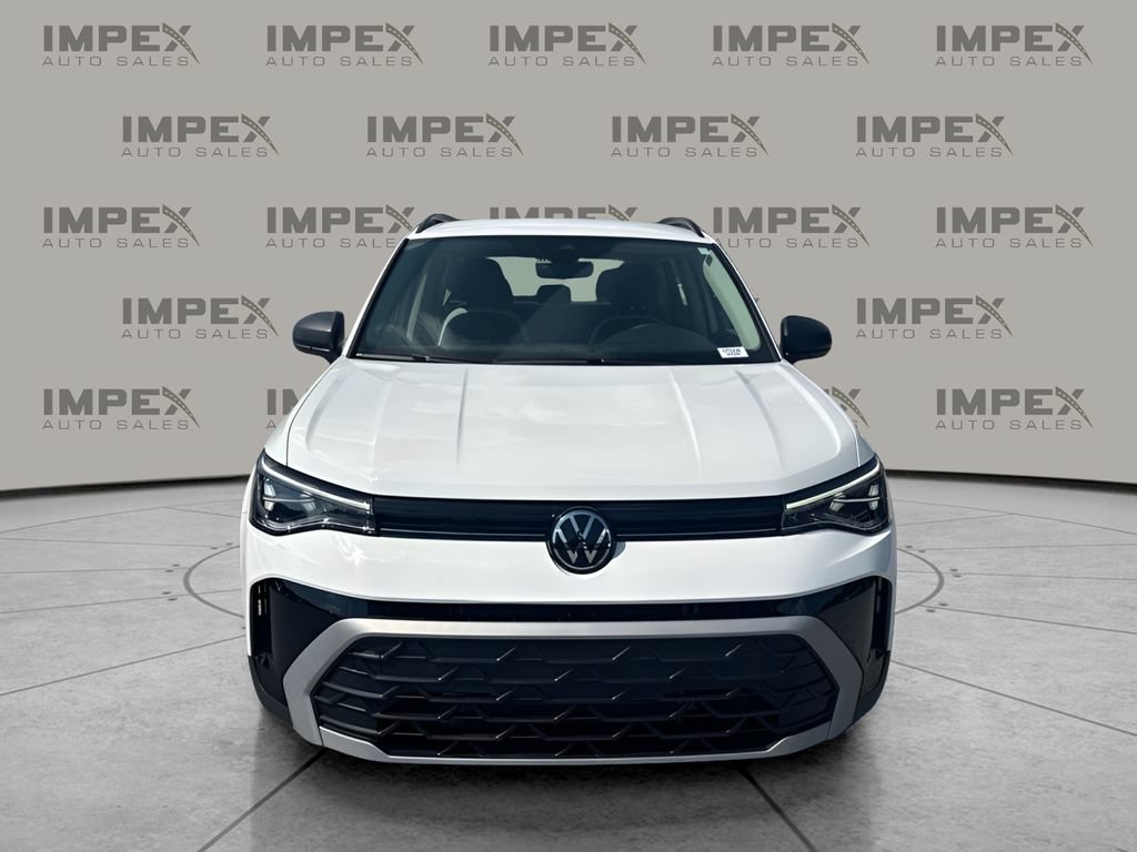 Used 2025 Volkswagen Taos S FWD image 8