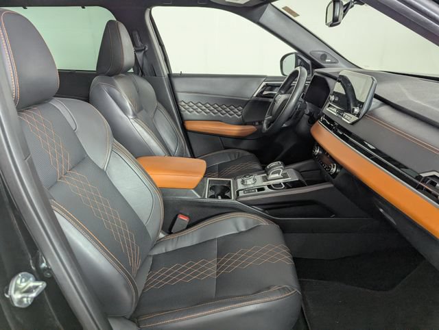 Used 2022 Mitsubishi Outlander SEL AWD/4WD image 23