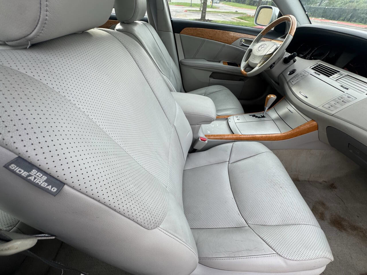 Used 2006 Toyota Avalon Limited FWD image 11