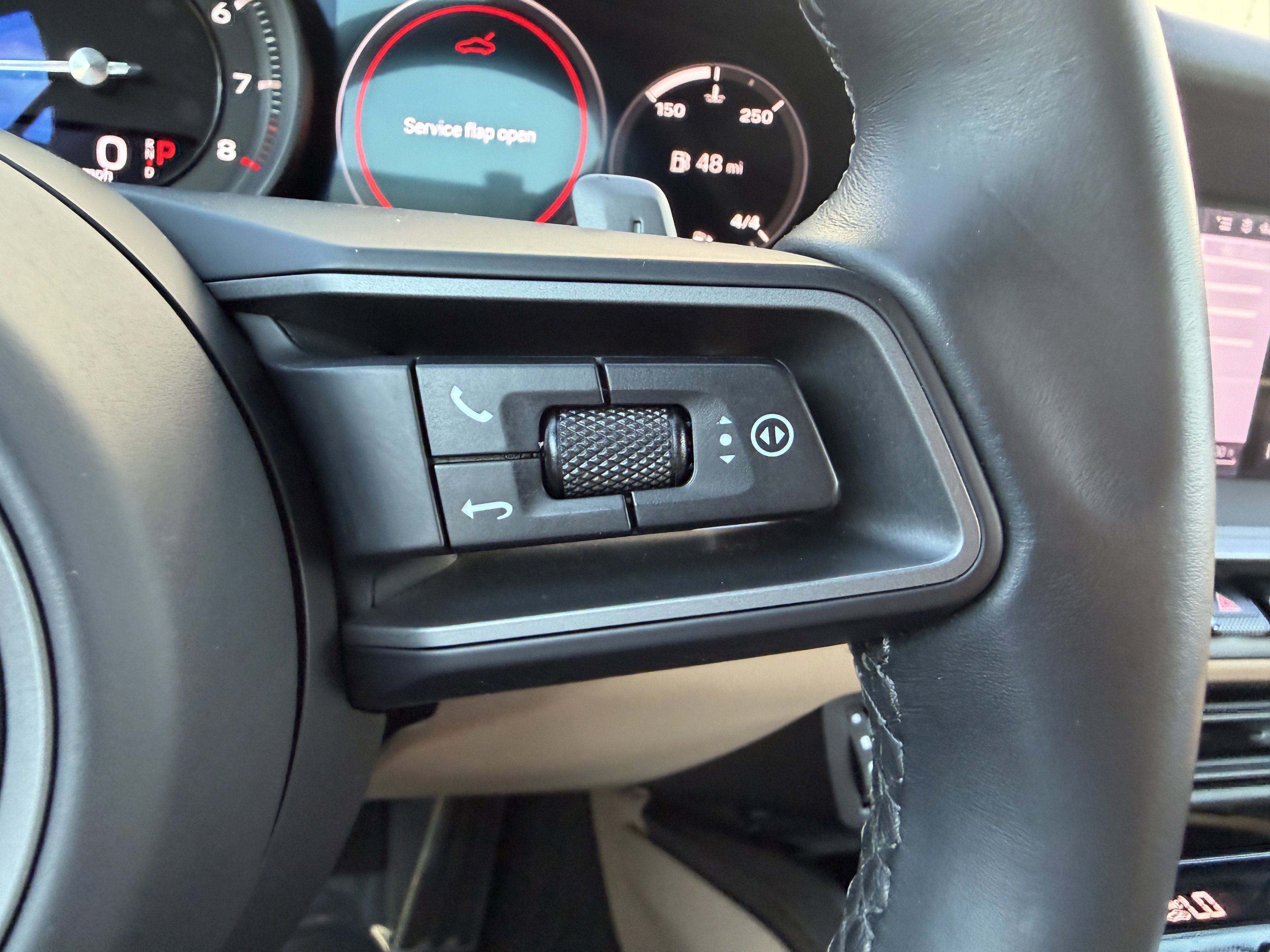 Certified 2020 Porsche 911 Carrera S image 32