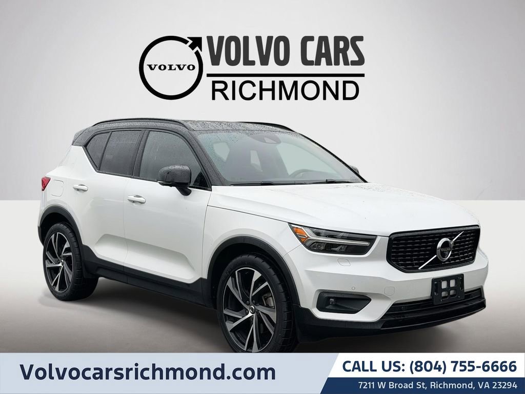Used 2021 Volvo XC40 T5 R-Design w/ Advanced Package