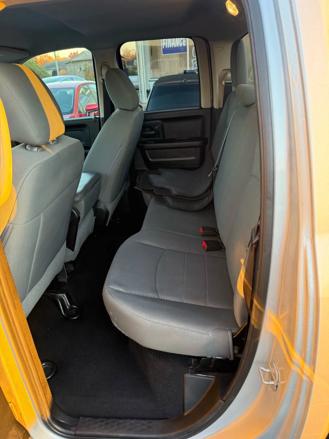 Used 2016 RAM 1500 Express image 16