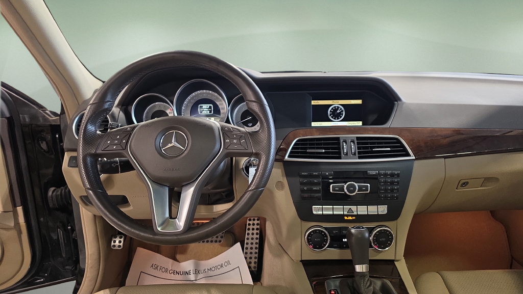 Used 2012 Mercedes-Benz C 300 4MATIC Sedan image 19