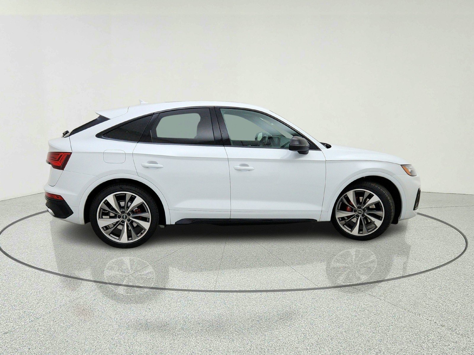 Used 2023 Audi SQ5 Premium Plus w/ Premium Plus Package AWD/4WD image 7