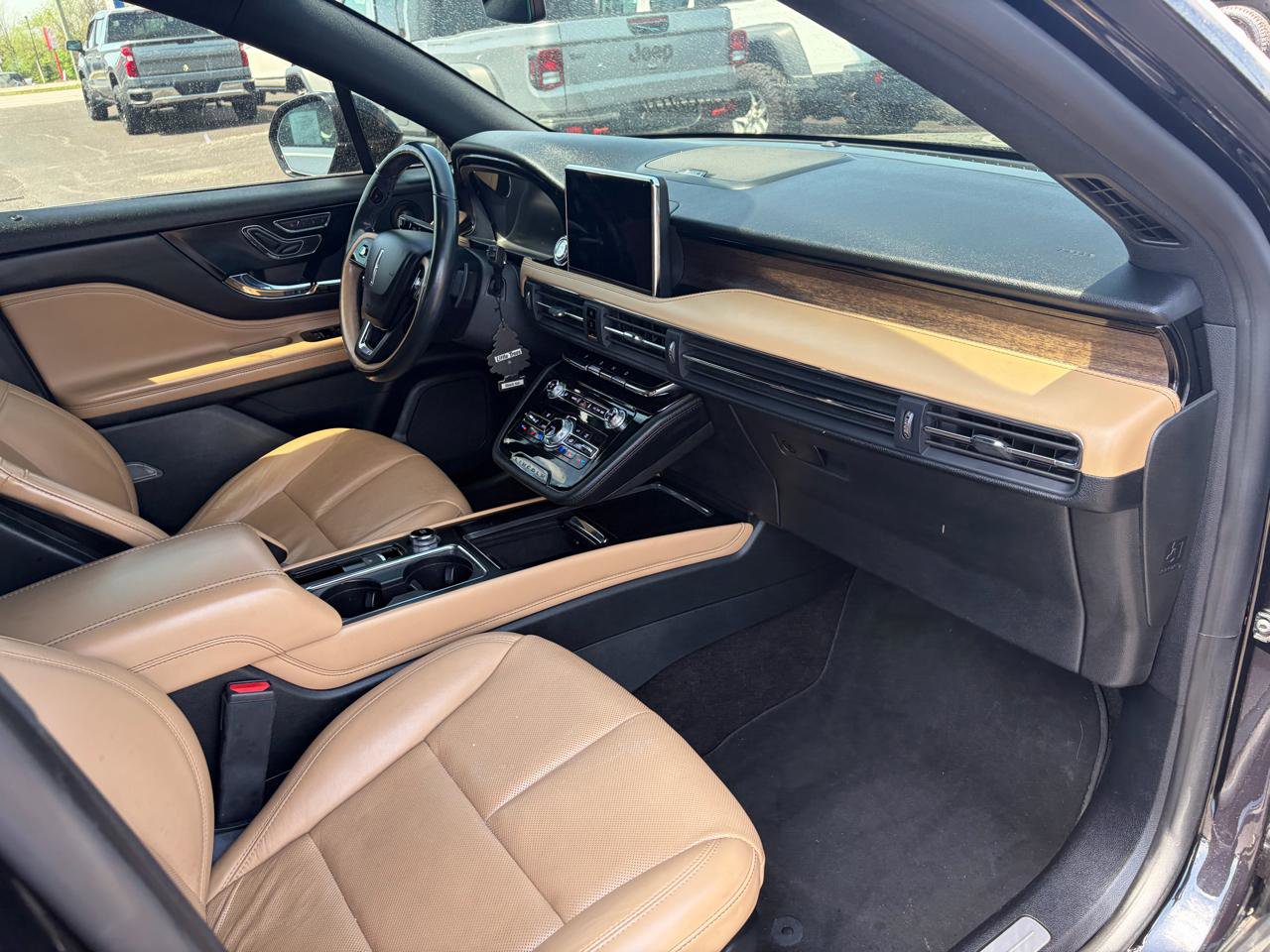 Used 2020 Lincoln Corsair Reserve w/ Equipment Group 201A AWD/4WD image 13