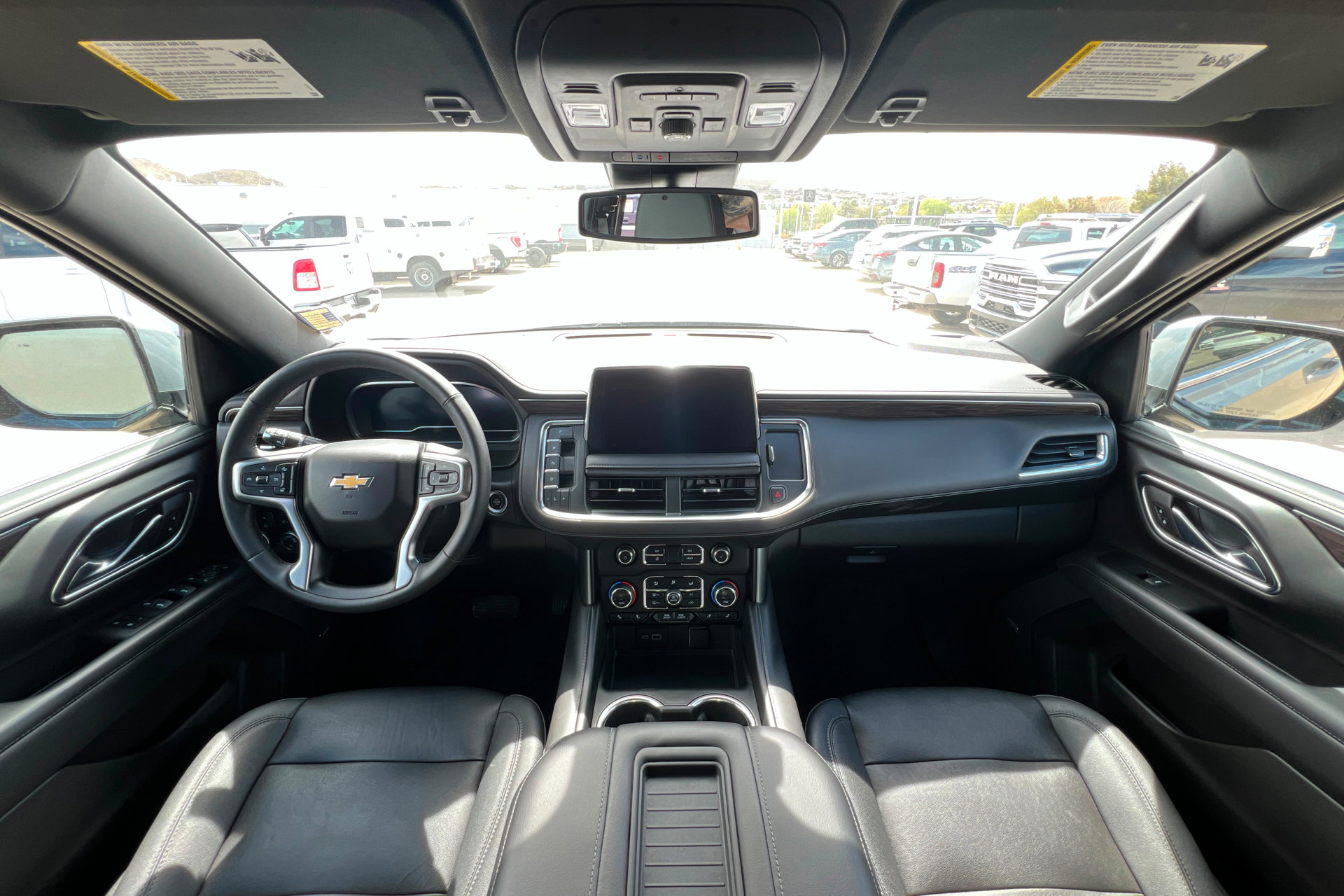 Used 2023 Chevrolet Tahoe LT w/ Luxury Package image 10