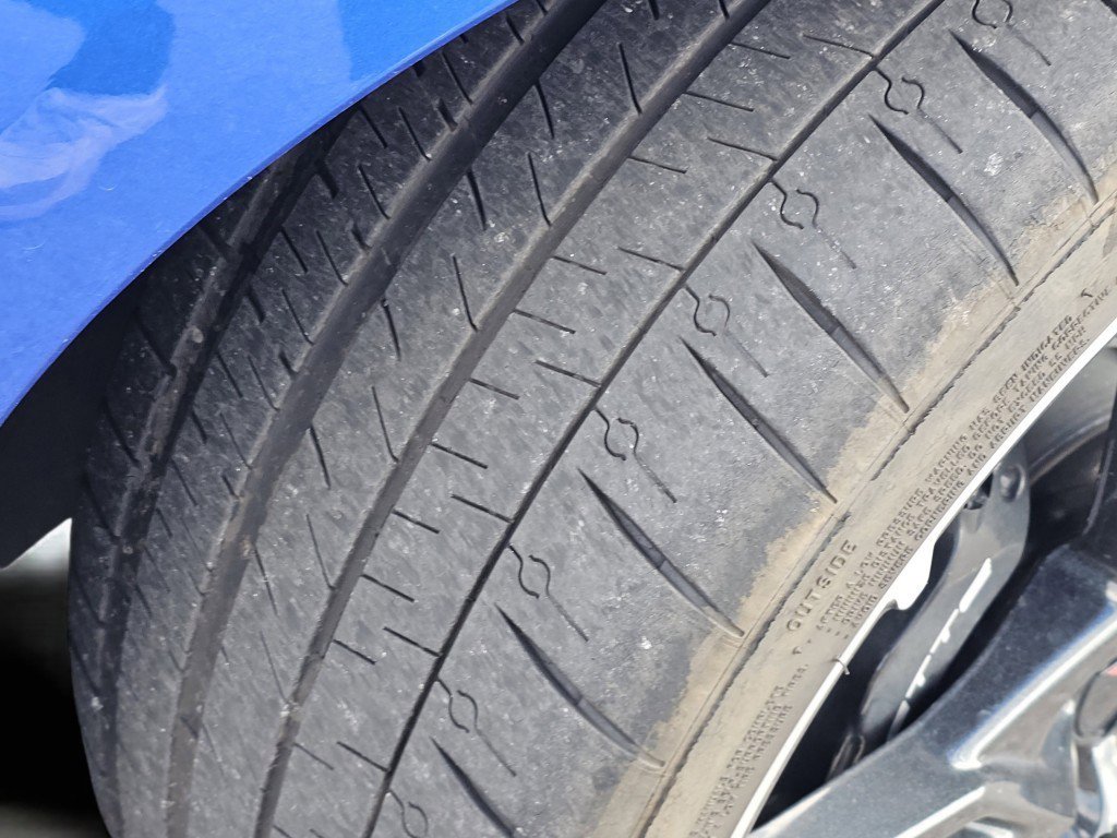 Used 2021 Chevrolet Corvette Stingray Premium Cpe w/ 3LT image 35