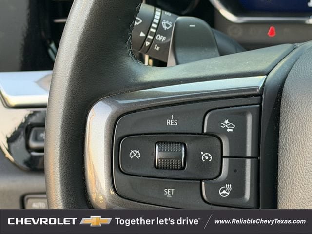 Used 2025 Chevrolet Silverado 1500 High Country w/ High Country Premium Package AWD/4WD image 15