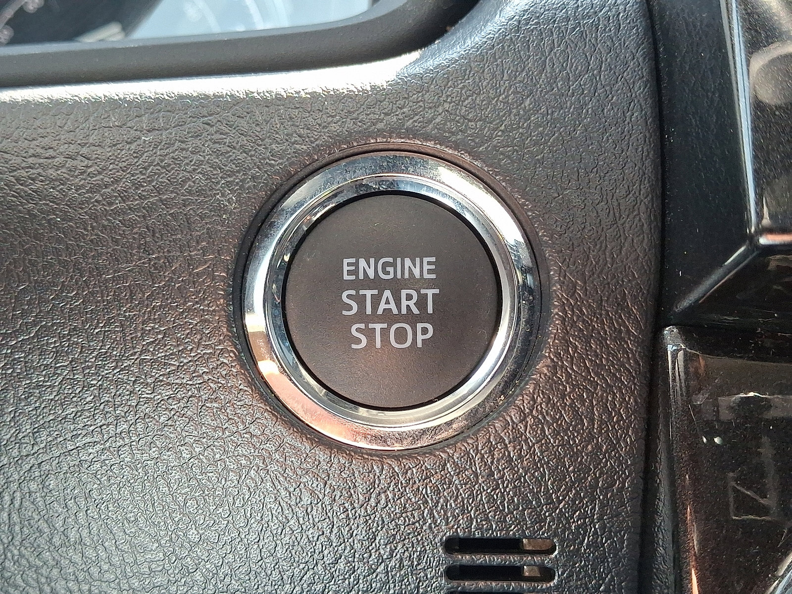 Certified 2023 Toyota 4Runner TRD Off-Road Premium w/ Off Road Premium Plus Package AWD/4WD image 25