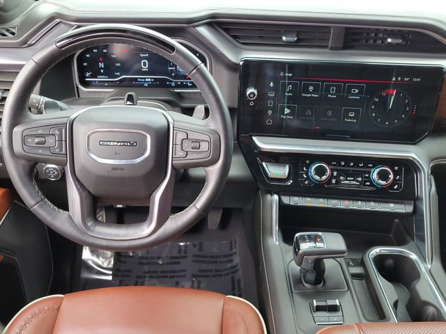 Used 2023 GMC Sierra 1500 Denali Ultimate AWD/4WD image 9