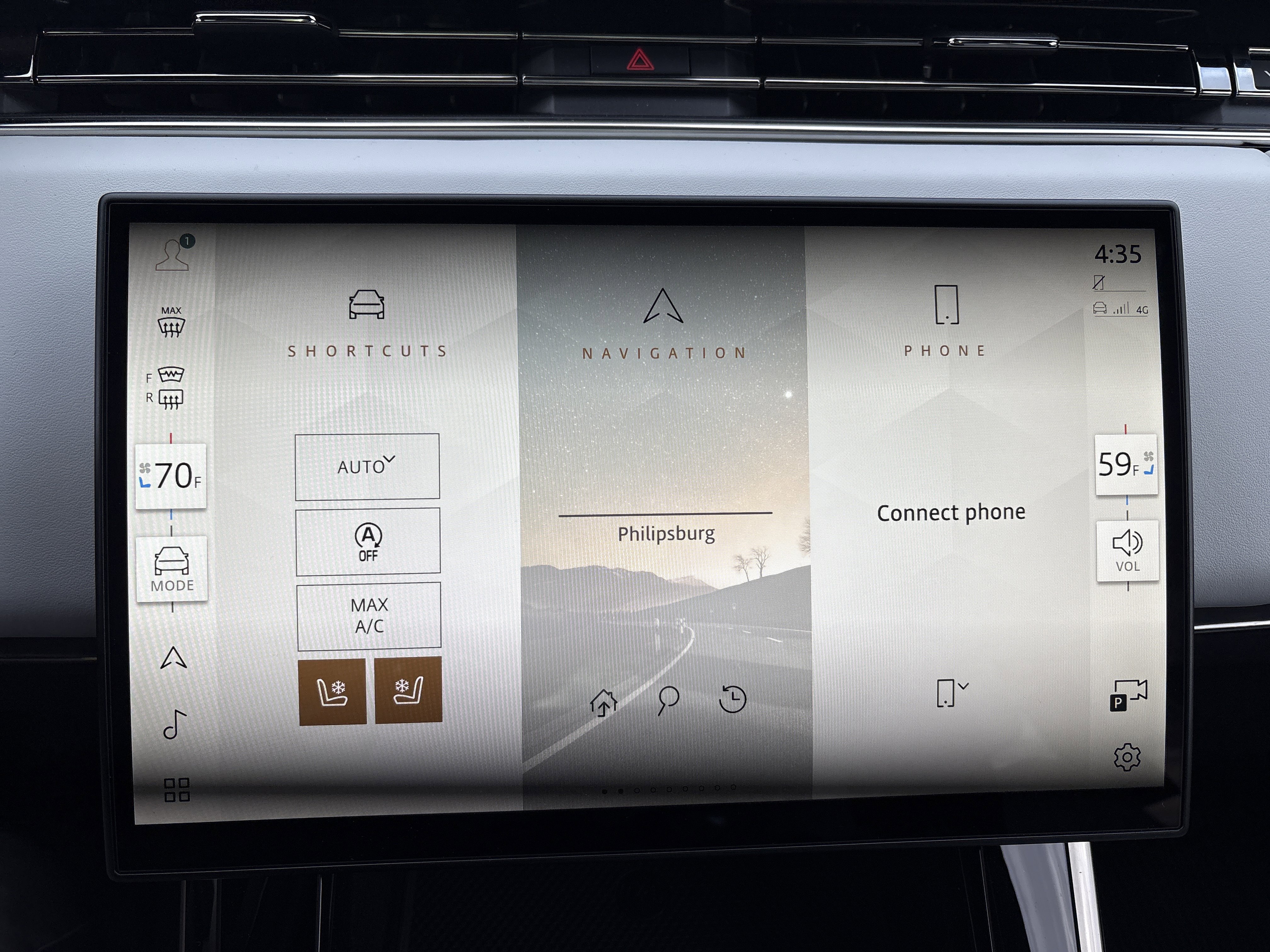 Used 2024 Land Rover Range Rover Sport SE image 25