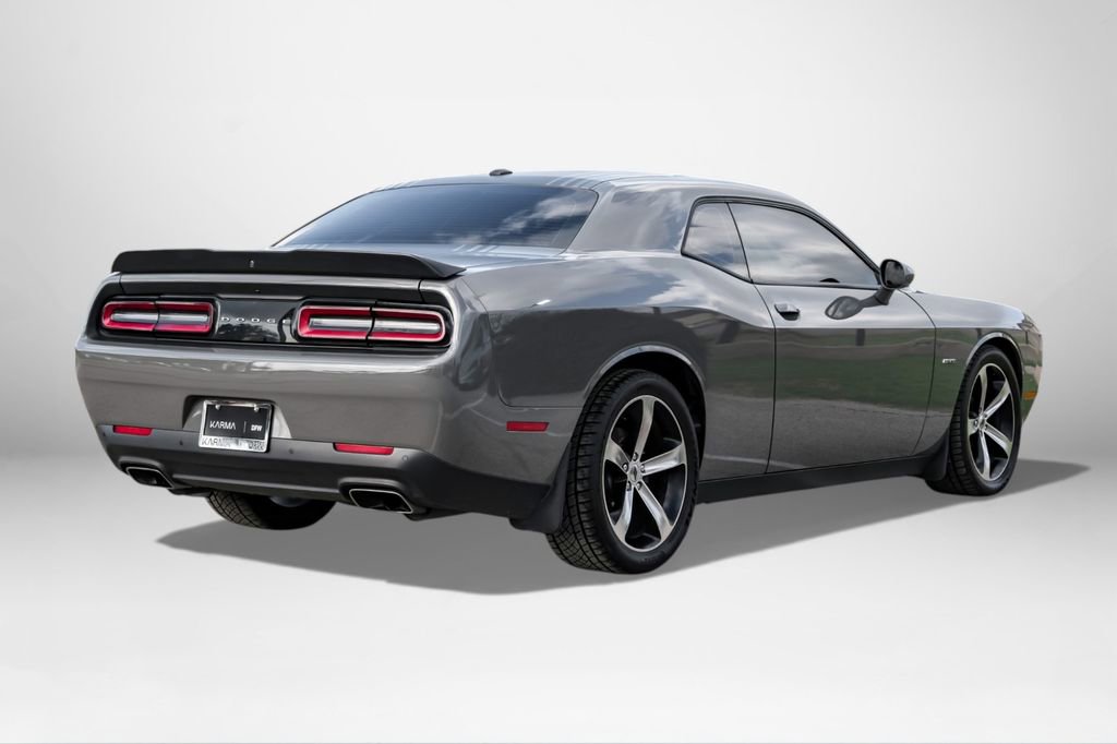 Used 2018 Dodge Challenger R/T image 6