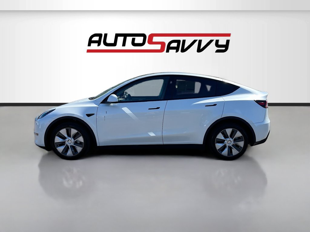 Used 2023 Tesla Model Y Long Range AWD/4WD image 4
