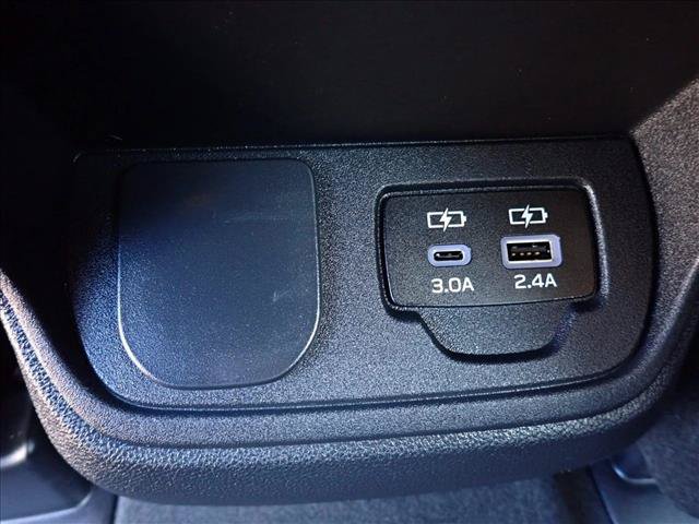 Certified 2023 Subaru Ascent 8-Passenger AWD/4WD image 9
