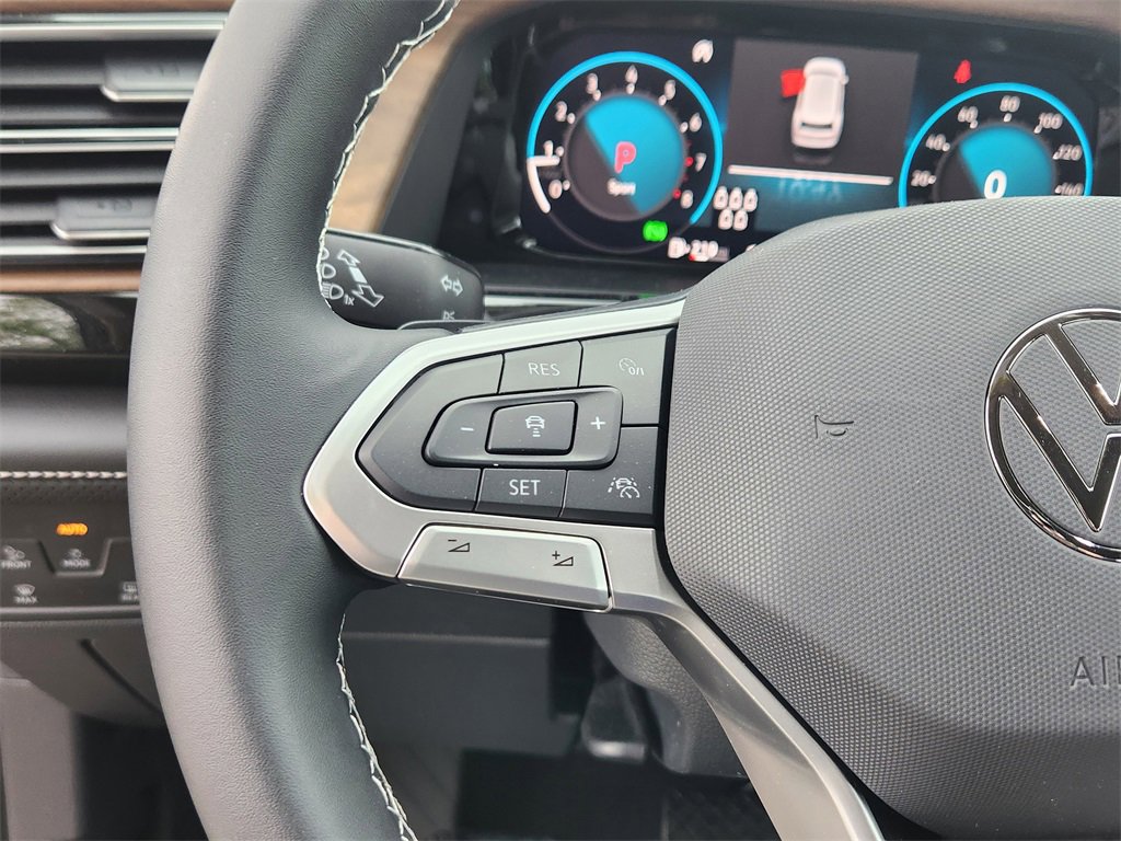 New 2025 Volkswagen Atlas SE image 15