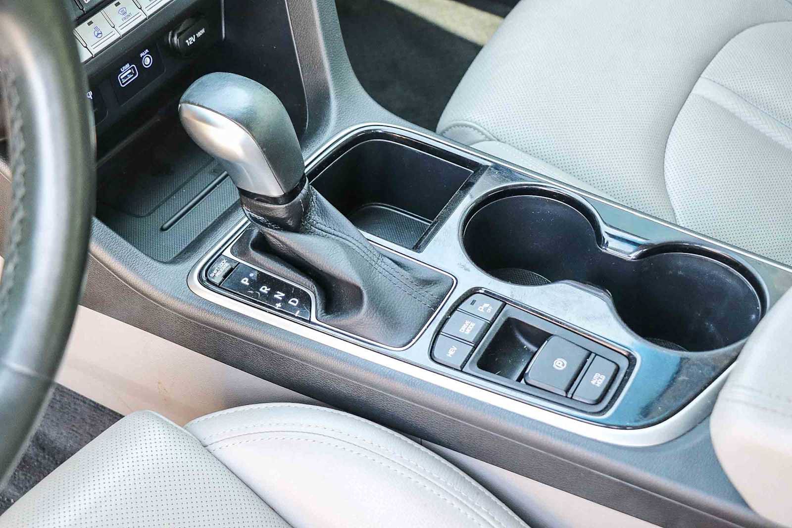 Used 2019 Hyundai Sonata Limited FWD image 17