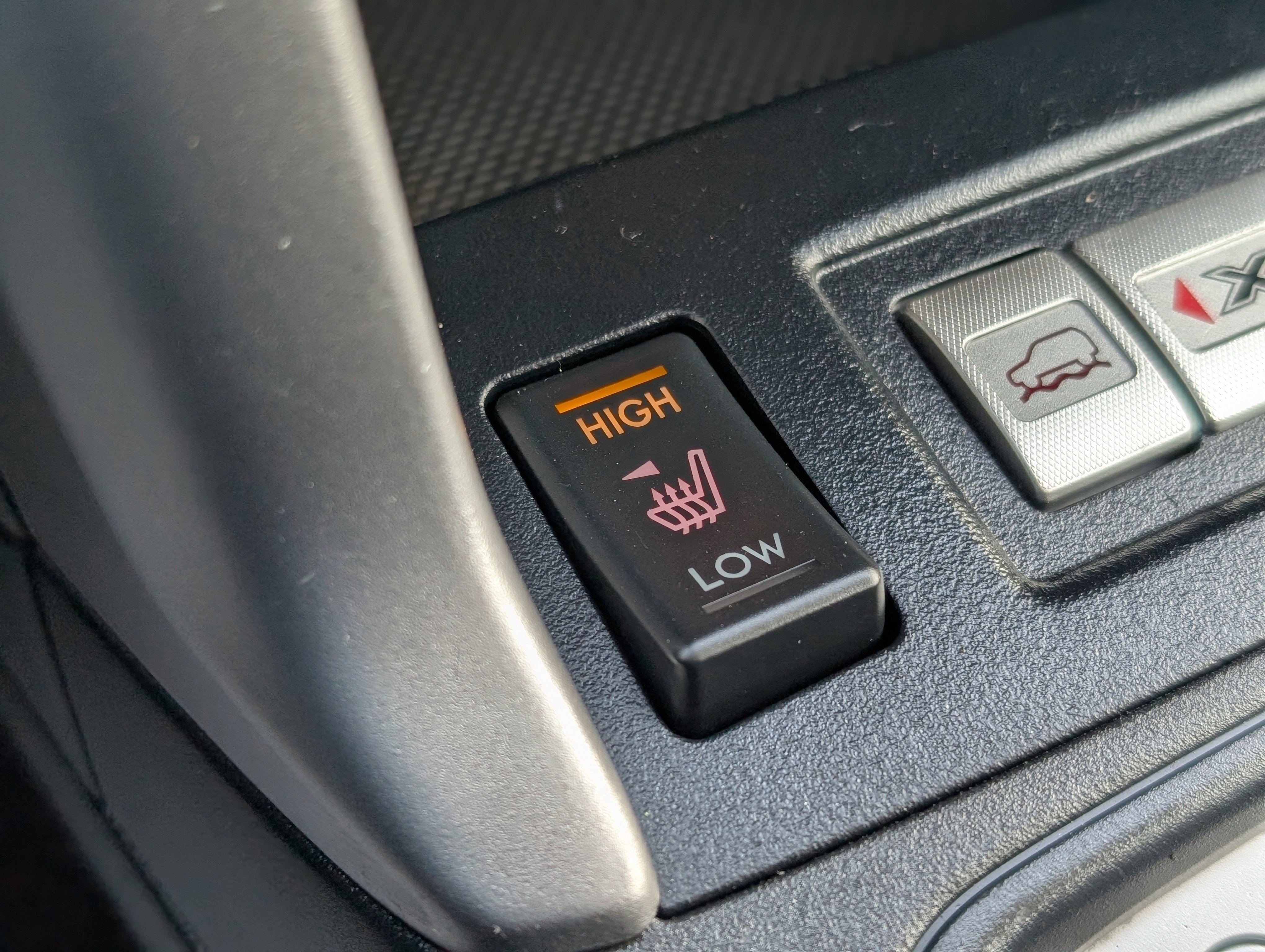 Used 2017 Subaru Forester 2.5i Limited image 4