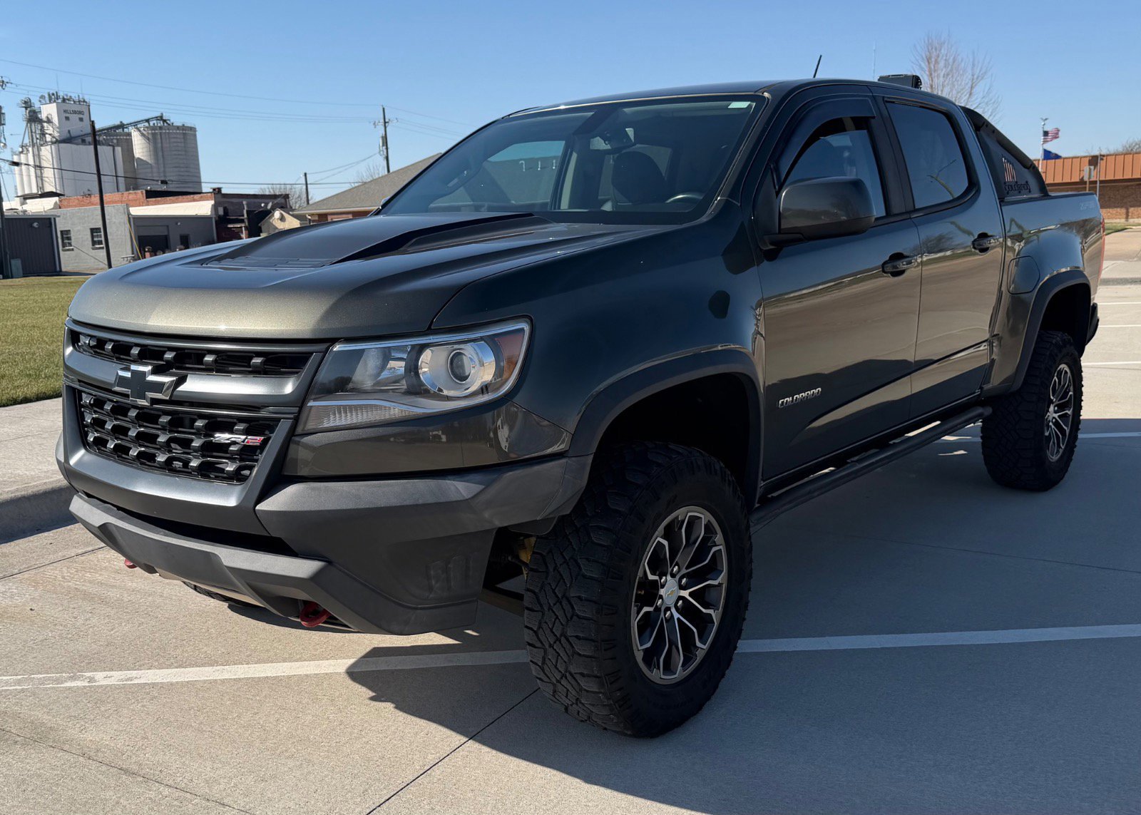 Used 2018 Chevrolet Colorado ZR2 image 9