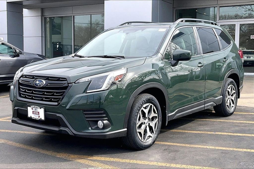Used 2023 Subaru Forester Premium AWD/4WD image 15