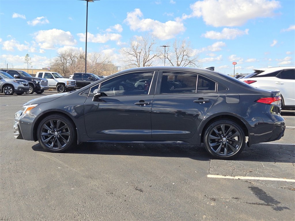 Used 2023 Toyota Corolla SE image 4