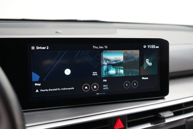 Used 2024 Kia Sorento S image 24