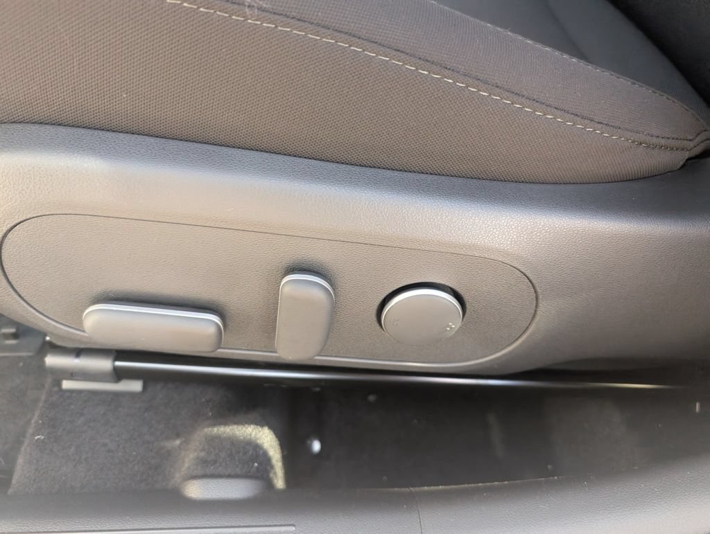 New 2025 Hyundai Kona SEL AWD/4WD image 15