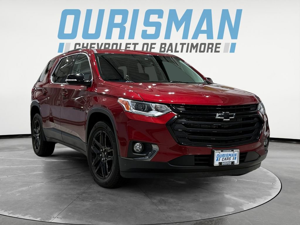 Used 2020 Chevrolet Traverse LT w/ LPO, Blackout Package