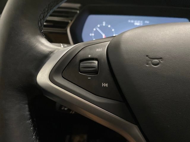 Used 2016 Tesla Model S 70D AWD/4WD image 33