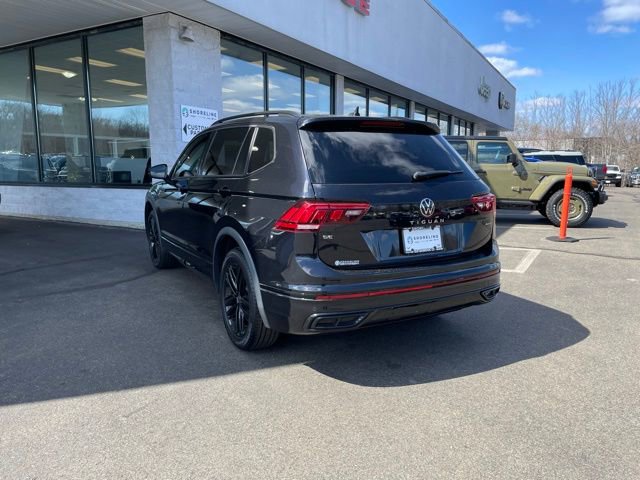 Used 2022 Volkswagen Tiguan SE R-Line AWD/4WD image 8
