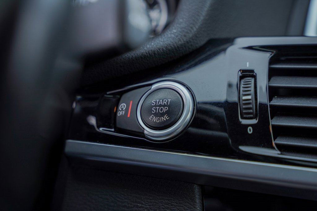 Used 2017 BMW X4 xDrive28i image 29