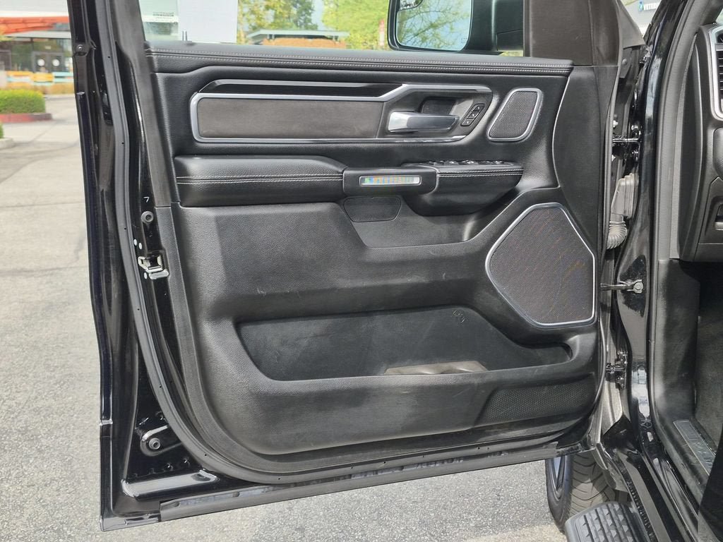 Used 2021 RAM 1500 Laramie AWD/4WD image 27