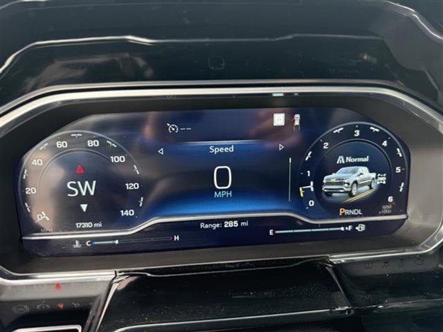 Certified 2022 Chevrolet Silverado 1500 RST image 19