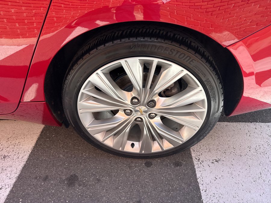 Used 2015 Chevrolet Impala LTZ FWD image 13