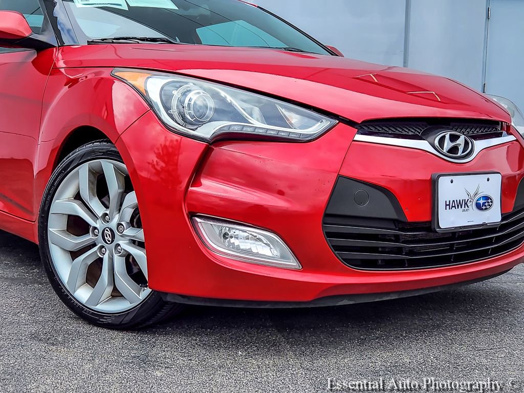 Used 2014 Hyundai Veloster RE:FLEX Edition FWD image 2