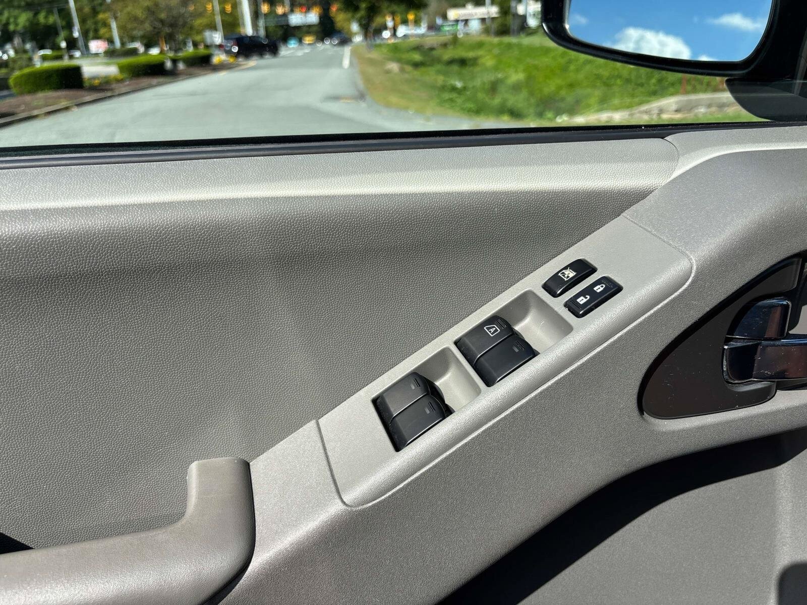 Used 2021 Nissan Frontier SV AWD/4WD image 17